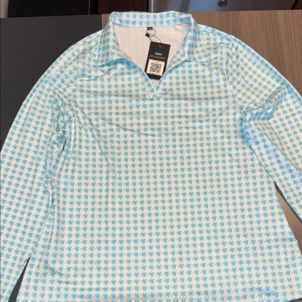 Blue and White Houndstooth Long Sleeve Shirt